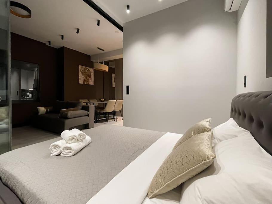 Lucky Central Home #22 Vipgreece アテネ エクステリア 写真